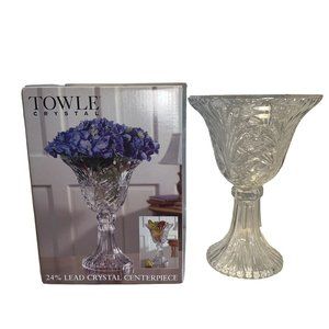 Towle Crystal 24% Lead Crystal Signed Centerpiece